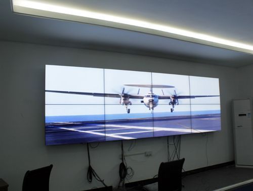 你會選擇液晶拼接屏還是液晶電視？