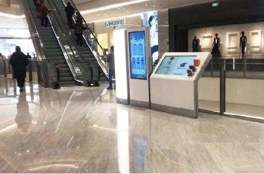 在選擇廣告機廠家的時候需要留心的地方有哪些？