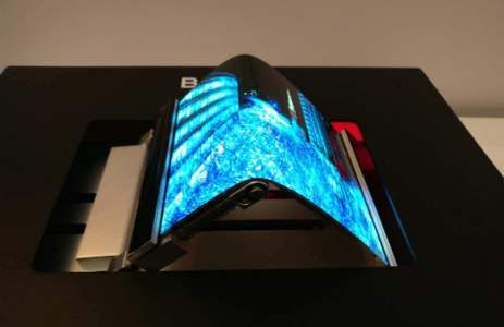 OLED顯示屏是否有頻閃和藍光傷害？