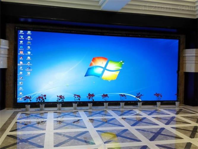 液晶拼接屏與LCD拼接屏的區別及應用場景對比