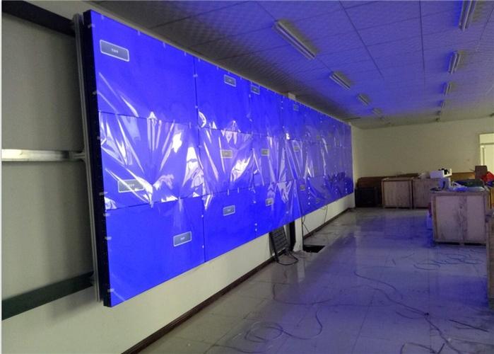 液晶拼接屏廠家教你如何選擇液晶拼接屏幕？